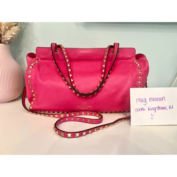 Valentino Garavani Vitello Medium Rockstud Tote in Pink - Picture 1 of 14